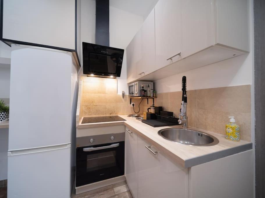Appartement Tout Equipe 2 A 4 Couchages Au Coeur Du Vieux Port 마르세유 외부 사진