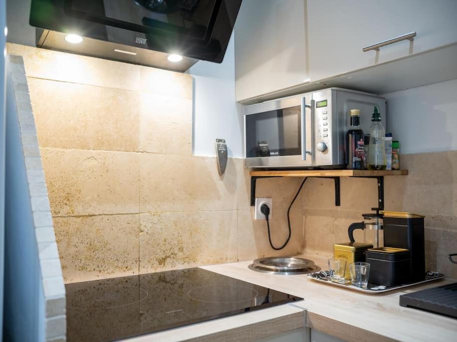 Appartement Tout Equipe 2 A 4 Couchages Au Coeur Du Vieux Port 마르세유 외부 사진